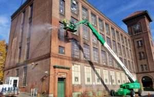 How much does commercial pressure washing cost in Worcester?