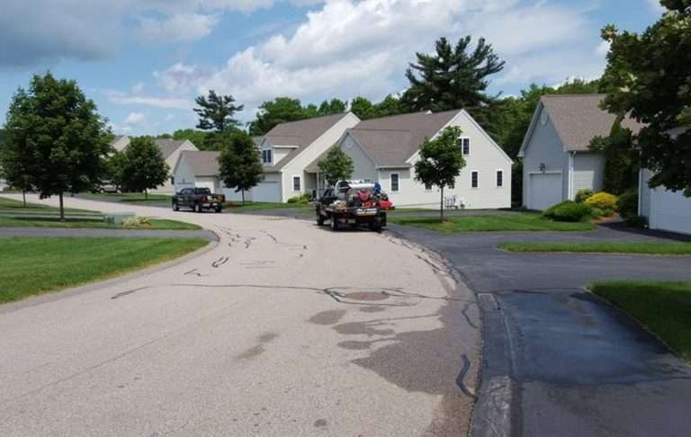 How much does it cost to power wash your house?